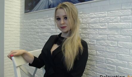Русская молодая училка соблазнила студента на секс - с разговорами!