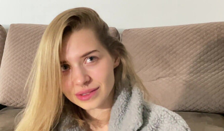 Русский порно кастинг с симпатичной девушкой которая мечтает стать популярной